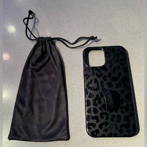 iPhone 12 Pro Max Loopy Case - Black Leopard Design